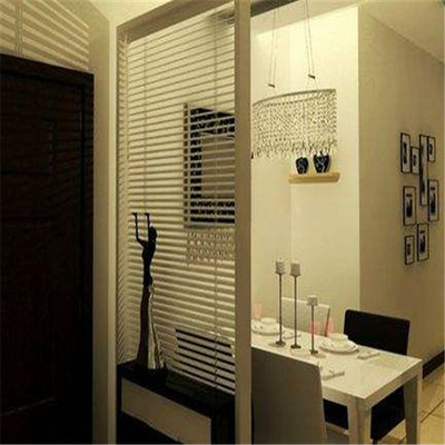 鑫意装饰 专业打造定制百叶与玻璃隔断，构筑灵动高效办公空间